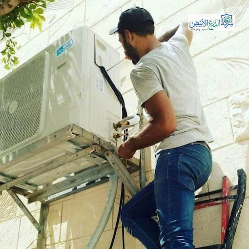 فك وتركيب مكيفات